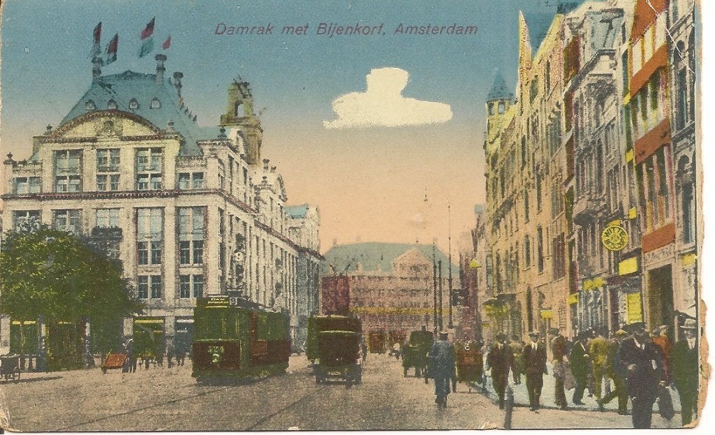 Oude ansichtkaart Damrak met Bijenkorf, Amsterdam, Ophalen of Verzenden, 1920 tot 1940, Gelopen, Noord-Holland