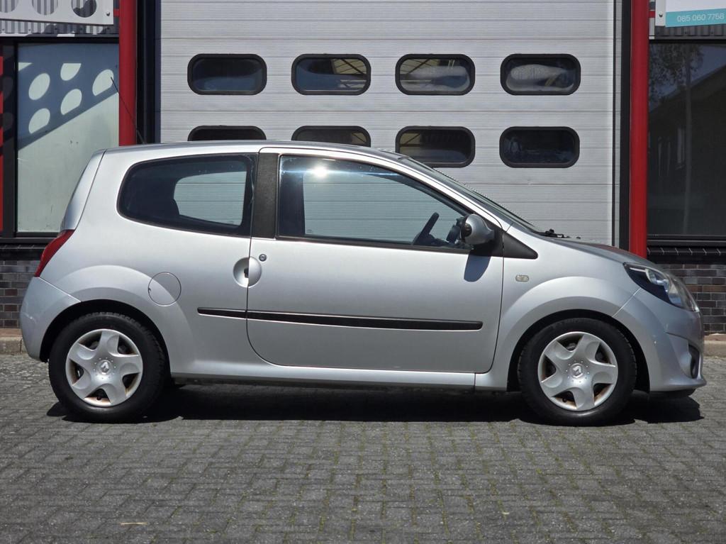 Renault Twingo 1.2-16V Expression Automaat Clima/Cruise/APK, Auto's, Renault, Gebruikt, 4 cilinders, 4 stoelen, Origineel Nederlands