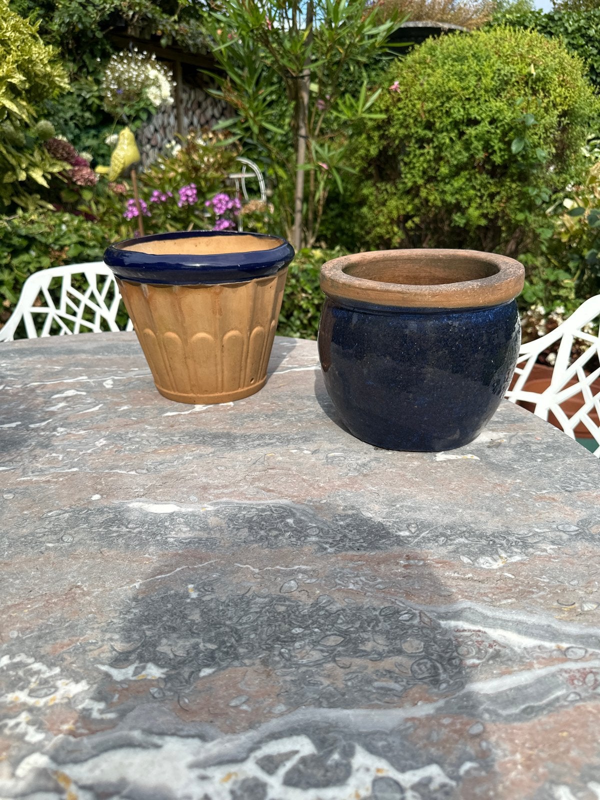 2  geglazuurde terra cotta bloempotten, Gebruikt, Rond, Binnen, Ophalen of Verzenden