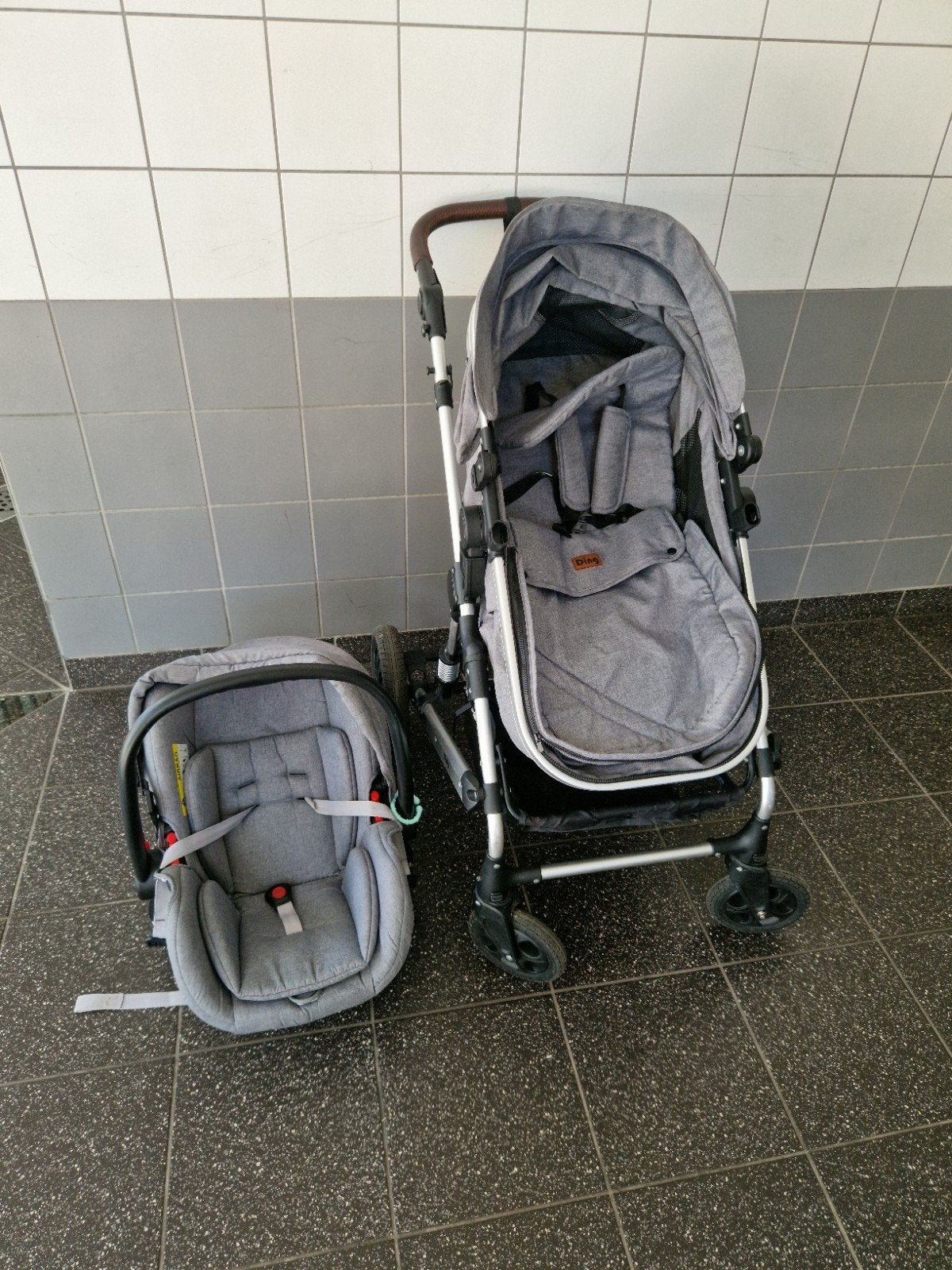 Ding Kinderwagen 3 in 1, Kinderen en Baby's, Kinderwagens en Combinaties, Gebruikt, Combiwagen, Met autostoeltje, Ophalen