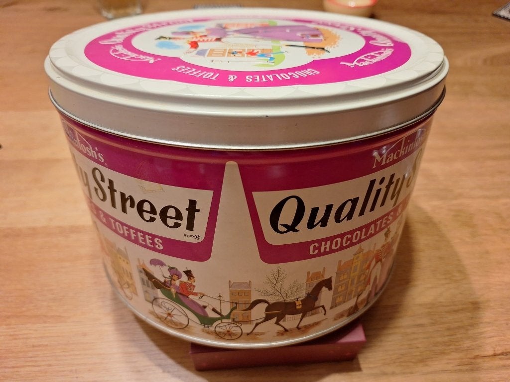 Groot vintage Mackintosch Quality Street blik 23cm, Ophalen of Verzenden, Gebruikt, Overige, Overige merken