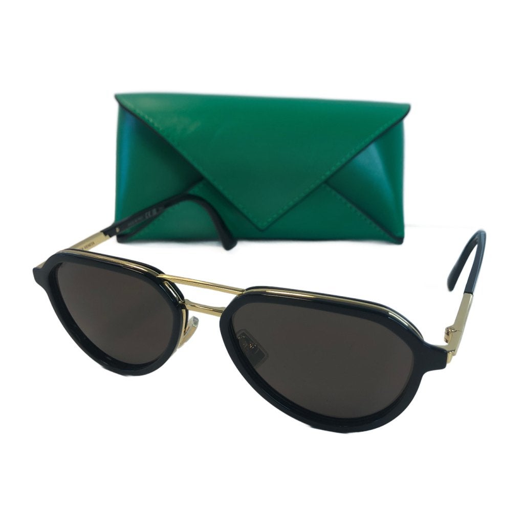 Bottega Veneta BV1373S-00 zonnebril | ZGAN! + bon, Flex Ltd., Zo goed als nieuw, https://flex.com/contact-us, Nobelstraat 10, 5807 GA Oostrum LB, Limburg, Nederland