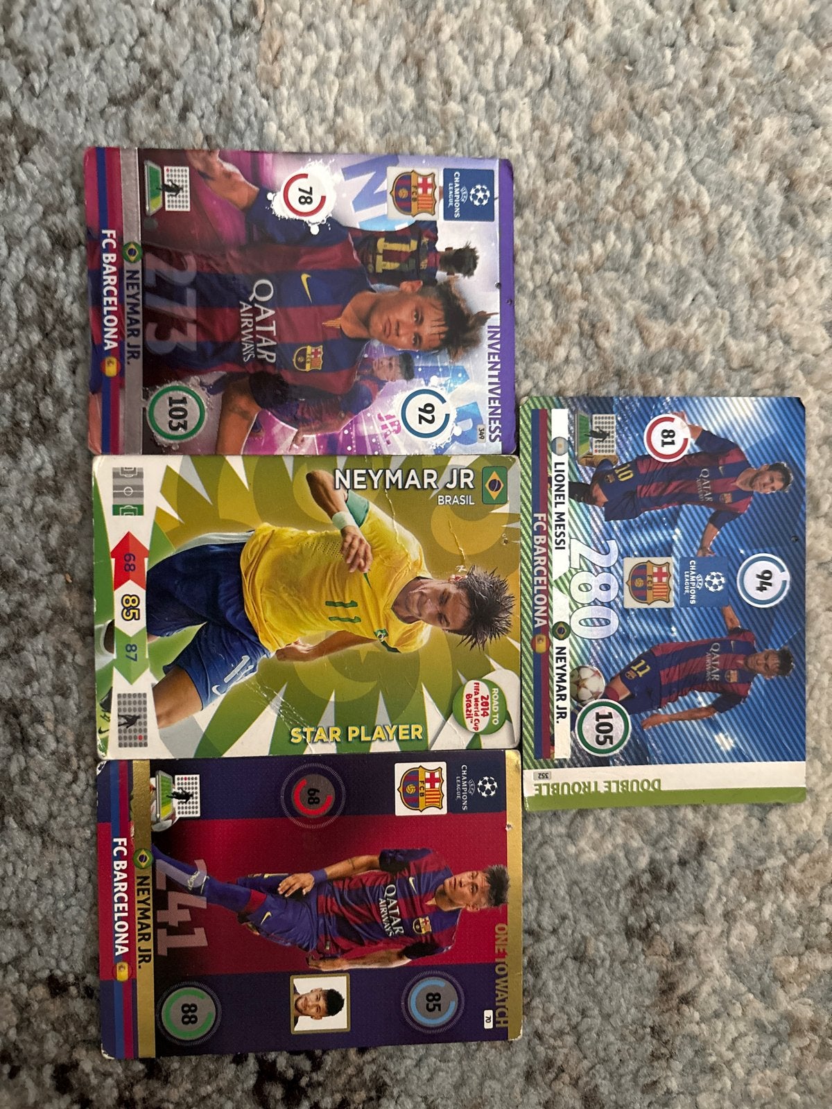 Neymar Jr. en Lionel Messi voetbalplaatjes, Ophalen, Gebruikt, Buitenlandse clubs, Spelerskaart