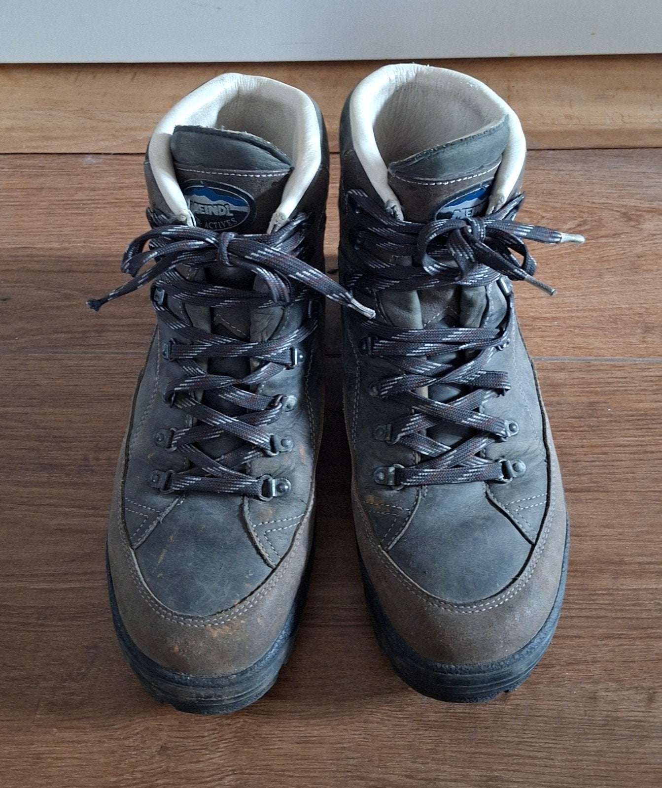 Meibdl bergschoenen type B maat 10.5 is 45, Ophalen of Verzenden, Gebruikt, Schoenen