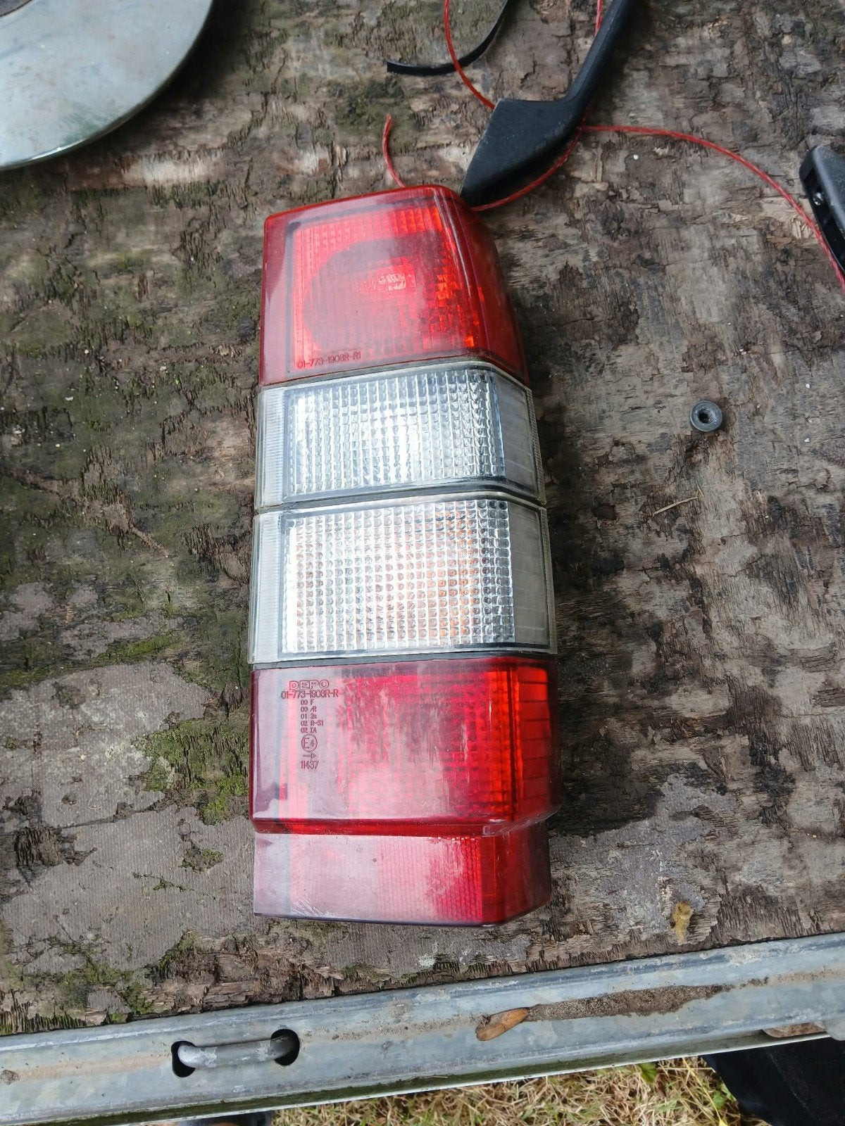 Rechter achterlicht rood/wit Volvo 940, Ophalen of Verzenden, Volvo