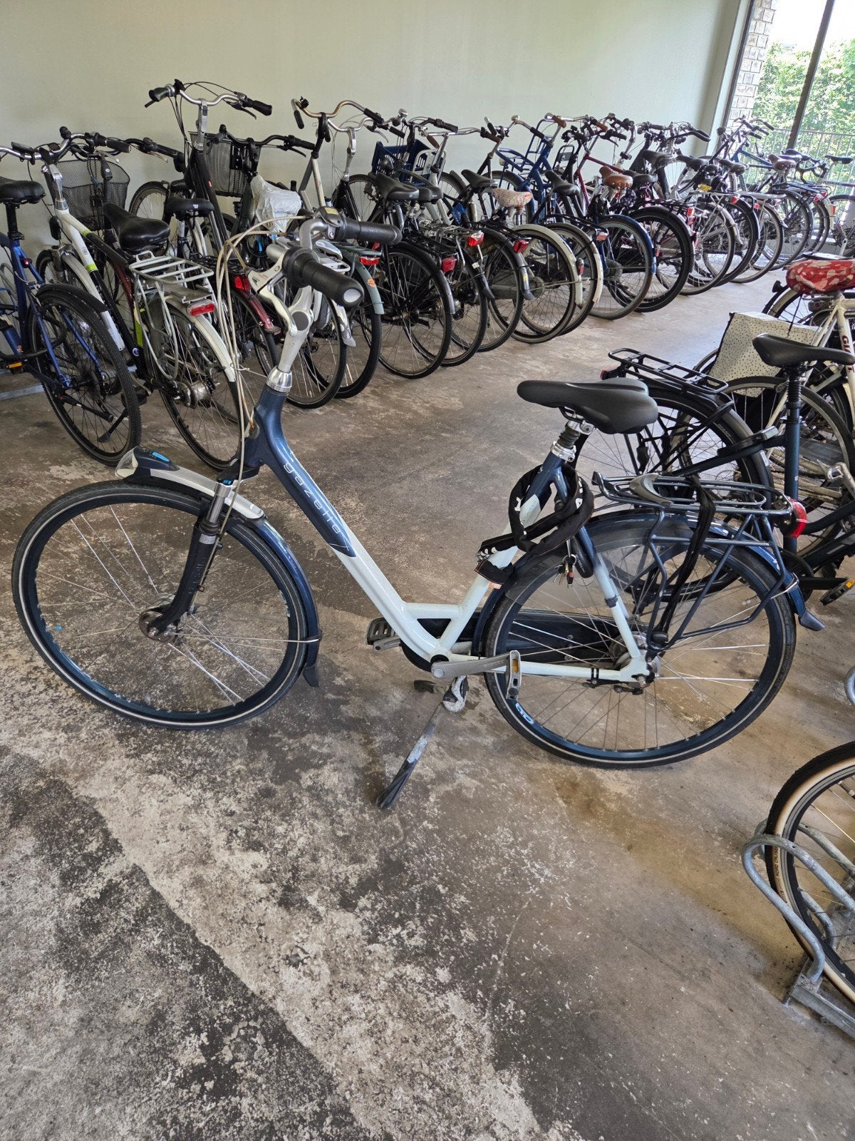 Gazelle damesfiets Montreux Limited 28 inch, Fietsen en Brommers, Ophalen