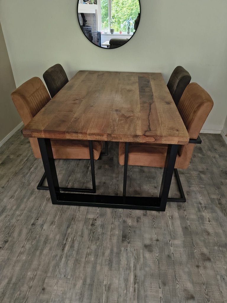 Mangohout eettafel 160x100cm, Huis en Inrichting, 50 tot 100 cm, Zo goed als nieuw, 150 tot 200 cm, Vier personen
