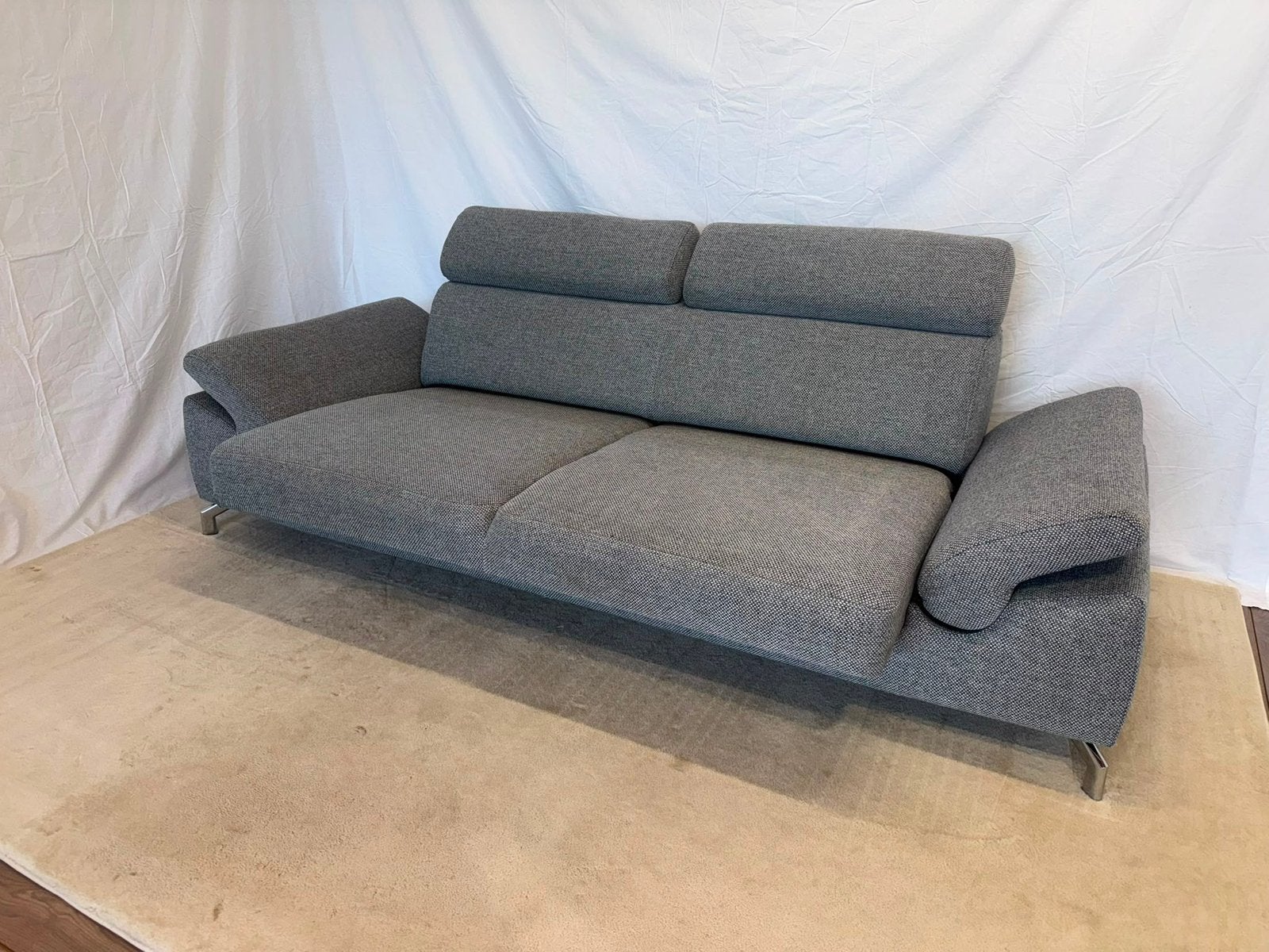 Montèl 3-zitsbank grijs met verstelbare zitdiepte, 125 cm of meer, Ophalen of Verzenden, Zo goed als nieuw, Stof
