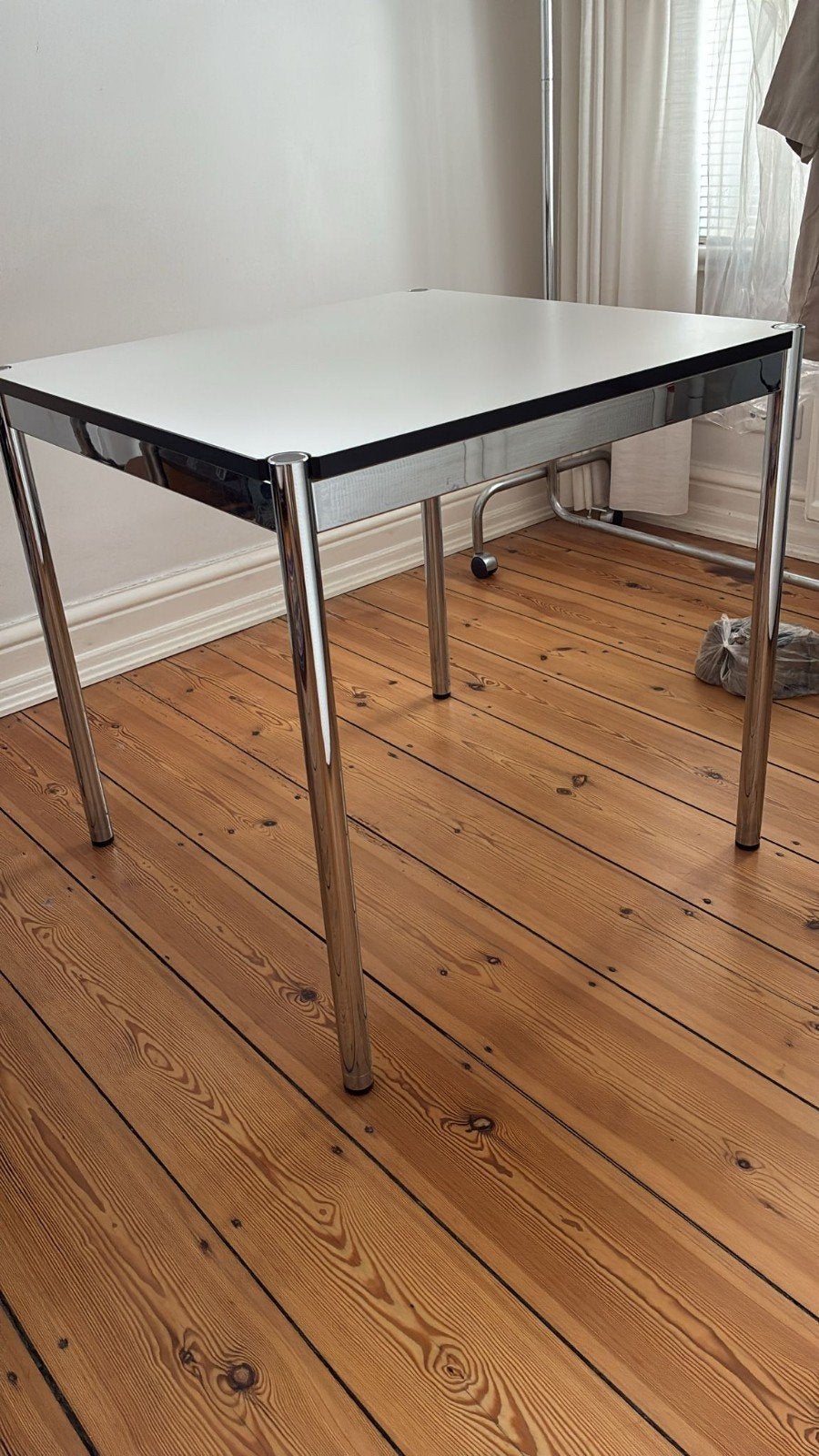 USM Haller tafel/burea, Ophalen of Verzenden, Rechthoekig, 75 cm of meer, 60 cm of meer