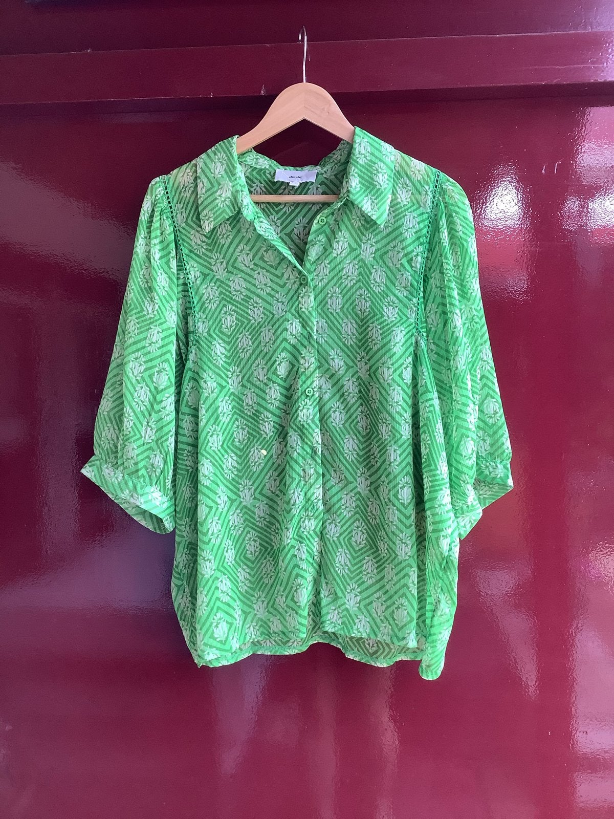 Groene blouse met patroon Shoeby., Kleding | Dames, Ophalen of Verzenden, Zo goed als nieuw, Maat 42/44 (L), Groen