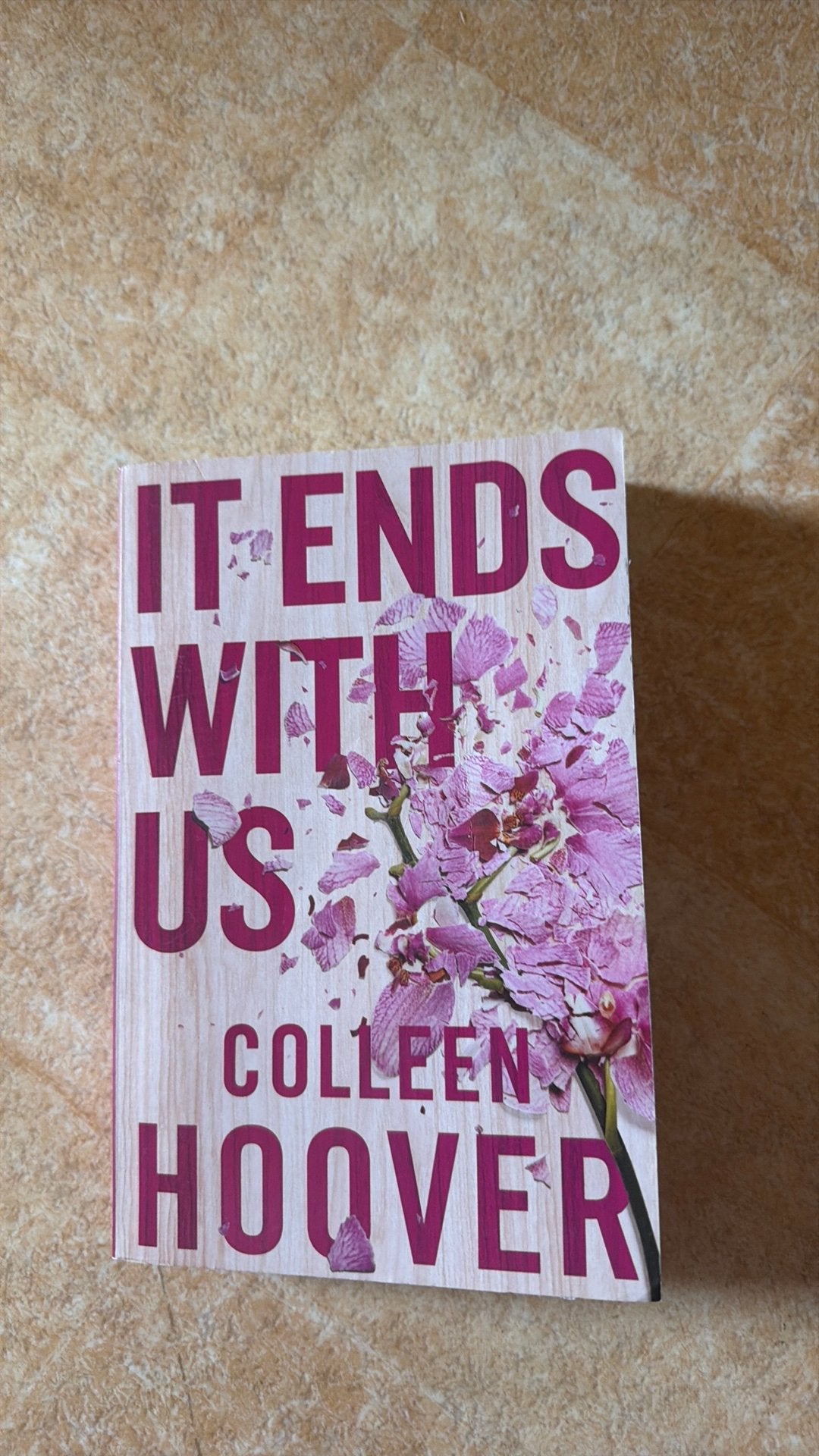 Colleen Hoover - It Ends With Us (Engels), Ophalen of Verzenden, Zo goed als nieuw, Colleen Hoover