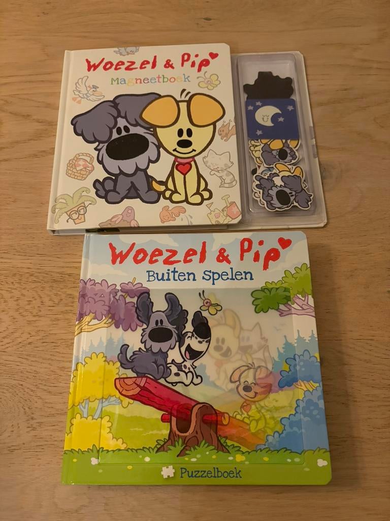 Woezel en Pip magneetboek en puzzelboek in zeer goede staat, Ophalen, Zo goed als nieuw