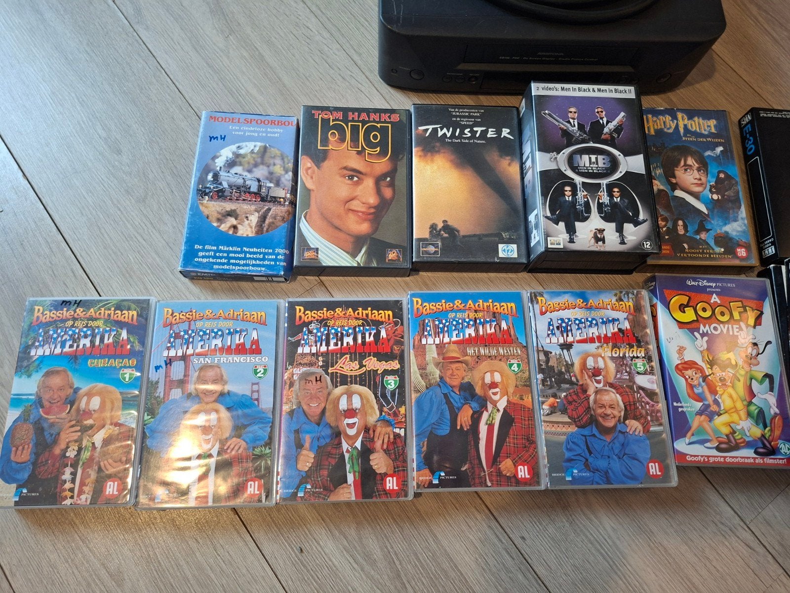 Videorecorder met banden., Gebruikt, Alle leeftijden, Overige soorten, Ophalen of Verzenden