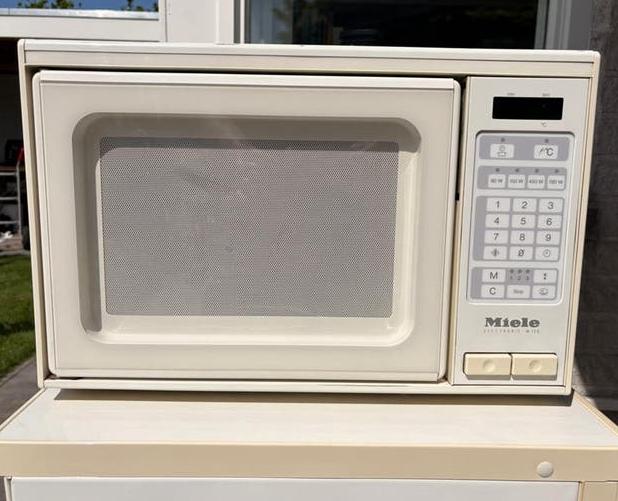 Miele Magnetron M 720 - Vrijstaand of Inbouw, Witgoed en Apparatuur, Magnetrons, Ophalen, Gebruikt, Magnetron, Inbouw