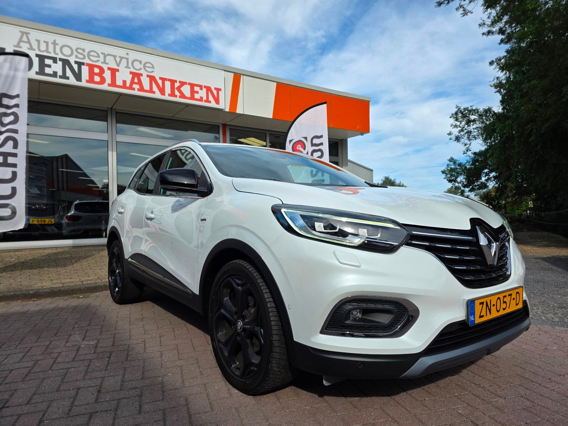 Renault Kadjar 1.3 TCe Black Edition Automaat BJ.2019 / Navi, Gebruikt, 4 cilinders, 715 kg, 1337 kg