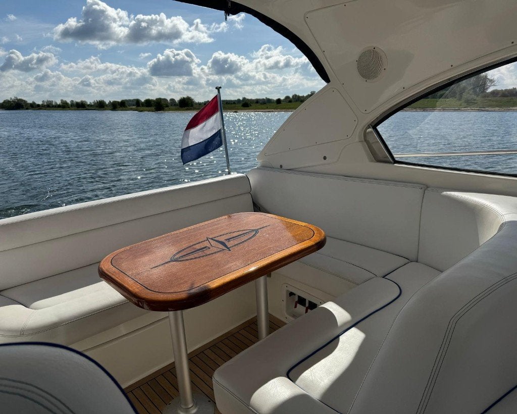 Foto 10 van Bavaria 33 HT Sport