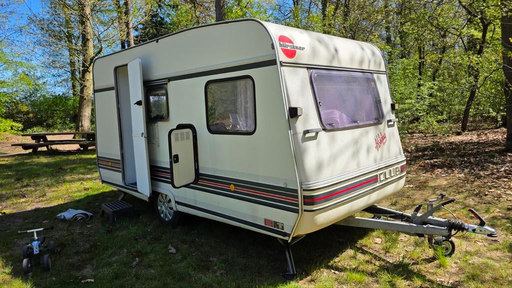 Gepimpte Bürstner Club Caravan met Voortent en luifel, Caravans en Kamperen, Ophalen, Tot en met 3