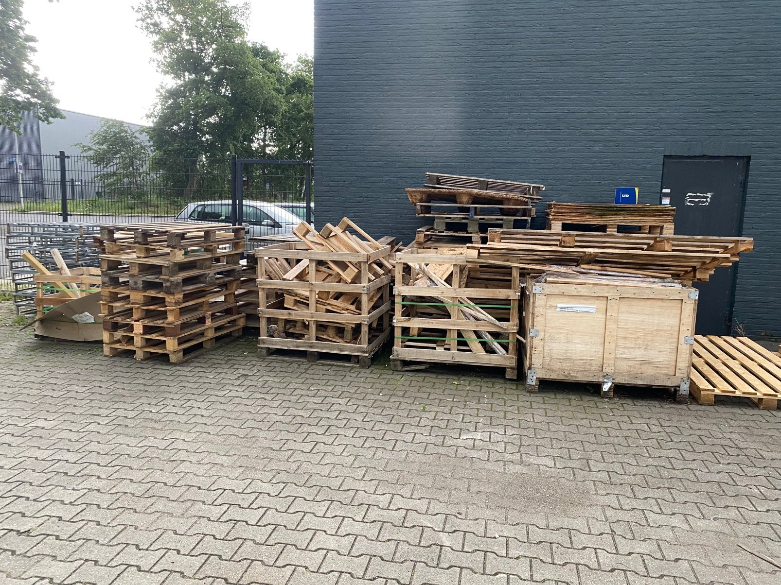 Pallets brandhout gratis, Doe-het-zelf en Verbouw, Hout en Planken, Ophalen, Overige houtsoorten, Minder dan 200 cm, Pallet