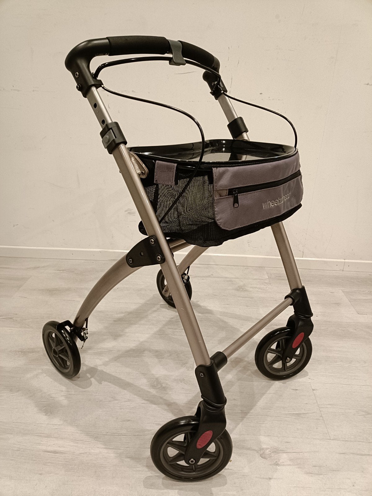 Wheelzahead indoor binnen rollator incl Servicebeurt., Diversen, Gebruikt, -, -, Ophalen of Verzenden