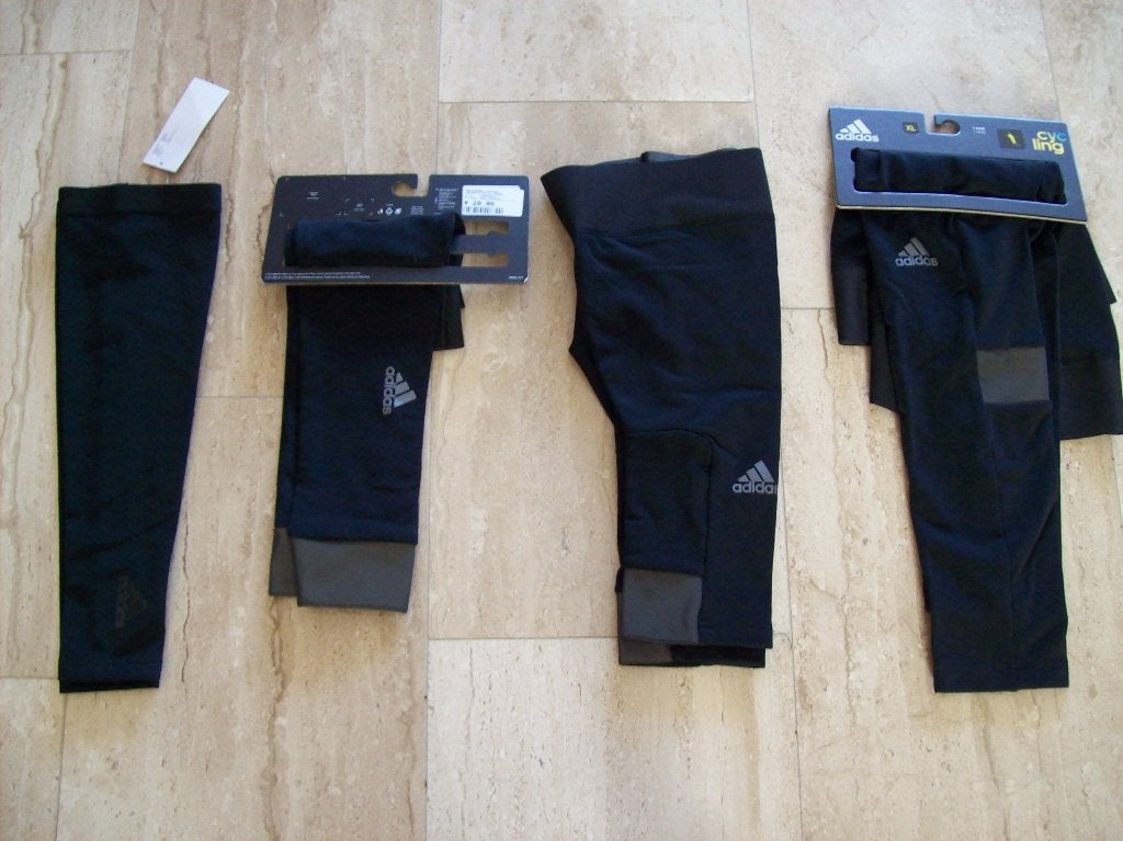Nieuwe Adidas Arm/been/knie stukken XS, S, M, L, XL, Adidas, Verzenden, Nieuw, Kinderen