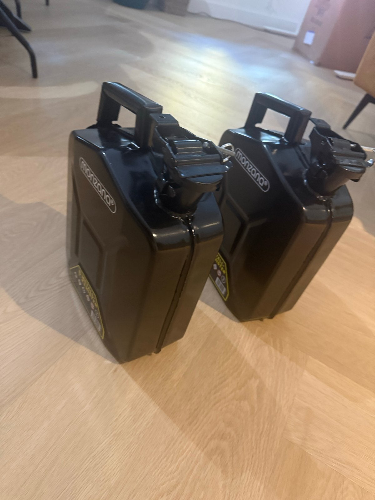 Monzana Jerrycan Staal 5L - Nieuw 2X, Ophalen of Verzenden, Nieuw
