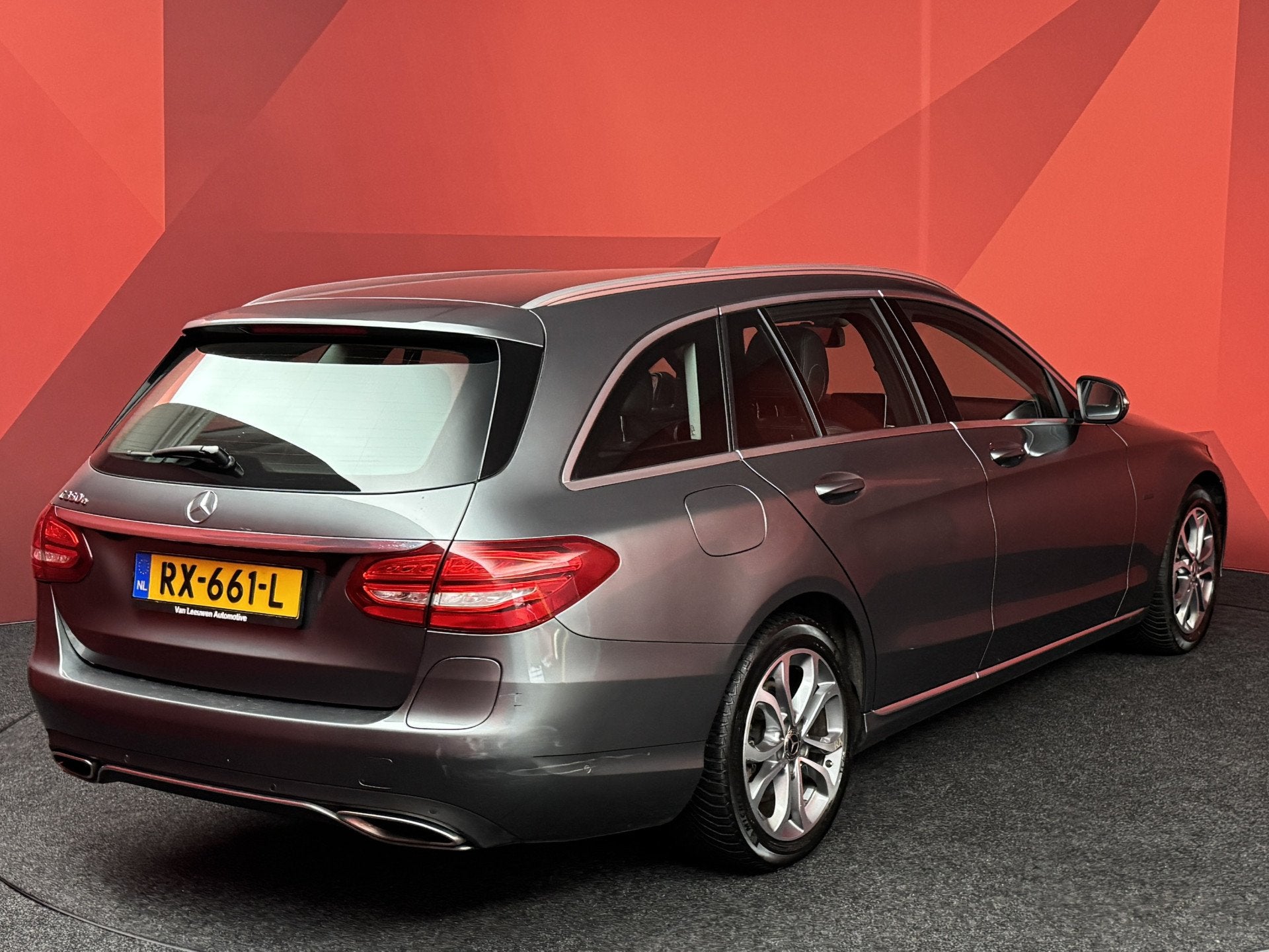 Mercedes-Benz C-Klasse Estate 350 e Premium | Stoelverwarmin, Auto's, Mercedes-Benz, Automaat, Achterwielaandrijving, Gebruikt