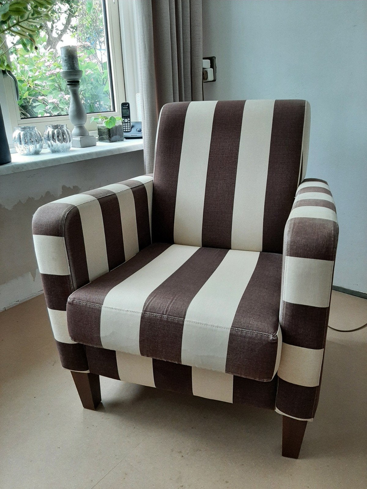 Twee Fauteuils per stuk bieden., Gebruikt, Twee, Bruin, Ophalen of Verzenden