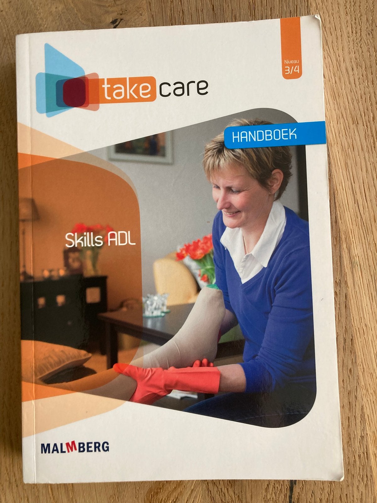 Take care handboek Skills ADL niveau 3/4 van Malmberg, Boeken, Ophalen of Verzenden, Zo goed als nieuw, Overige niveaus, Nederlands