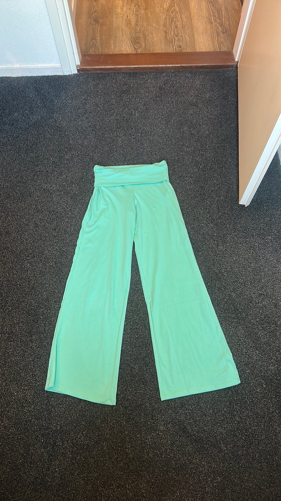 Gina Tricot yoga pants, Overige kleuren, Nieuw, Ophalen of Verzenden, Maat 34 (XS) of kleiner