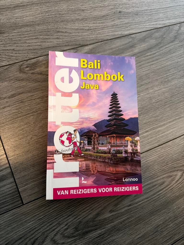 Trotter Reisgids Bali Lombok Java - Ontdek Indonesië, Trotter, Budget, Ophalen of Verzenden, Zo goed als nieuw