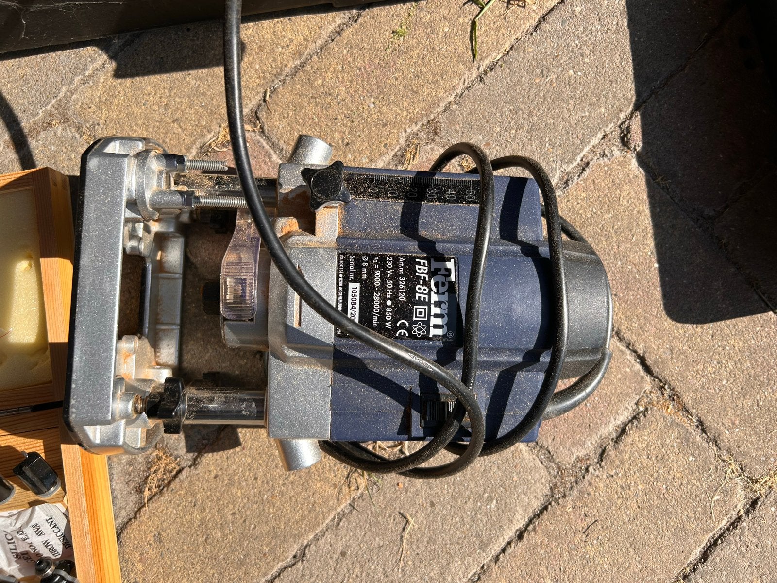 Triton FBF-8E bovenfrees met accessoires, Ophalen of Verzenden, Gebruikt, Elektrisch, Bovenfrees