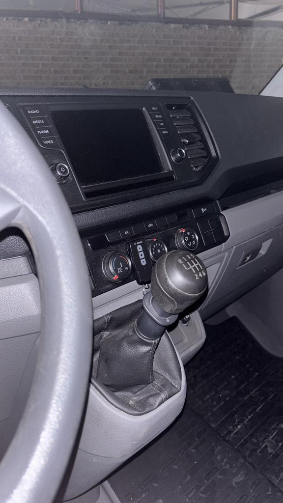 Volkswagen Crafter CC 2.0 TDI 140pk L3 364/3500 FWD 2019, Auto's, Voorwielaandrijving, Trekhaak, Euro 6, 4 cilinders