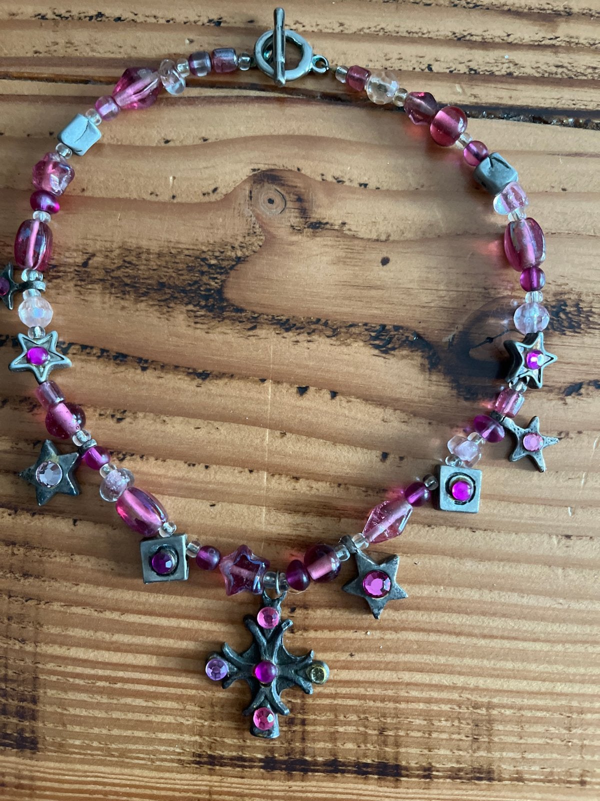 Ti-Sento ketting met roze kralen en hangers, Gebruikt, Ophalen of Verzenden, Roze, Overige materialen