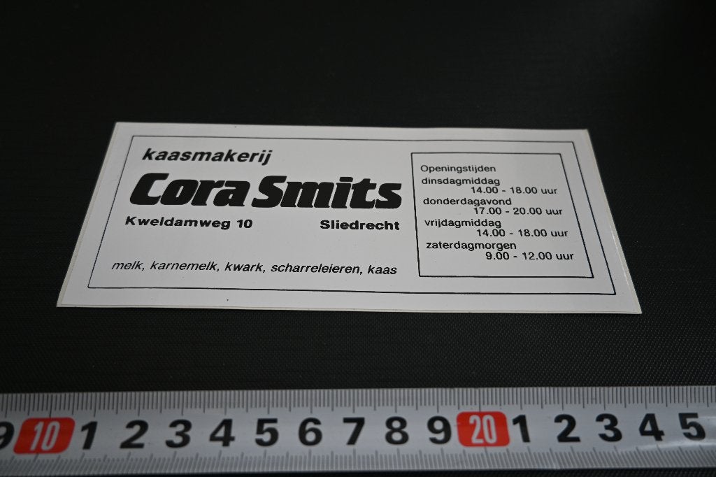 sticker Sliedrecht Kaasmakerij CORA SMITS Kweldamweg 10, Ophalen, Zo goed als nieuw