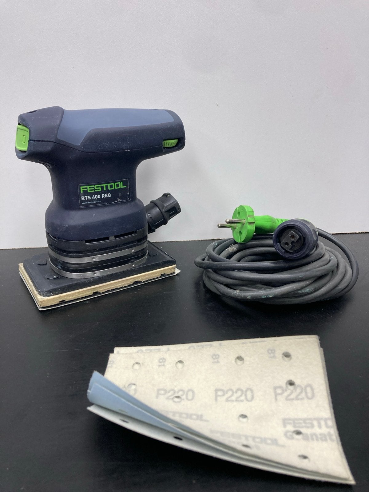 Festool RTS 400 REQ vlak / excenter schuurmachine, Doe-het-zelf en Verbouw, Ophalen of Verzenden, Gebruikt, Minder dan 600 watt