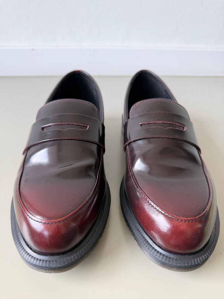 Perfecte Dr. Martens Temara Loafers - Maat 42 - Bordeaux, Loafers, Overige kleuren, Verzenden, Zo goed als nieuw