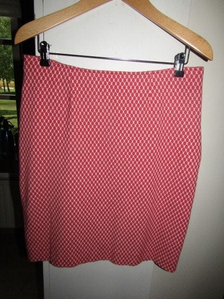 F1765 SUSSKIND mt XXL nieuw rok rood crème jersey, Kleding | Dames, Verzenden, Maat 46/48 (XL) of groter, Nieuw, Knielengte