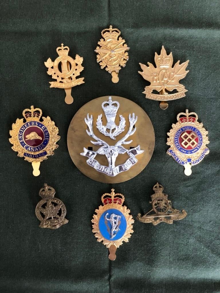 Embleem, baret Canadese Leger, Verzamelen, Ophalen of Verzenden, Landmacht, Overige gebieden, Embleem of Badge