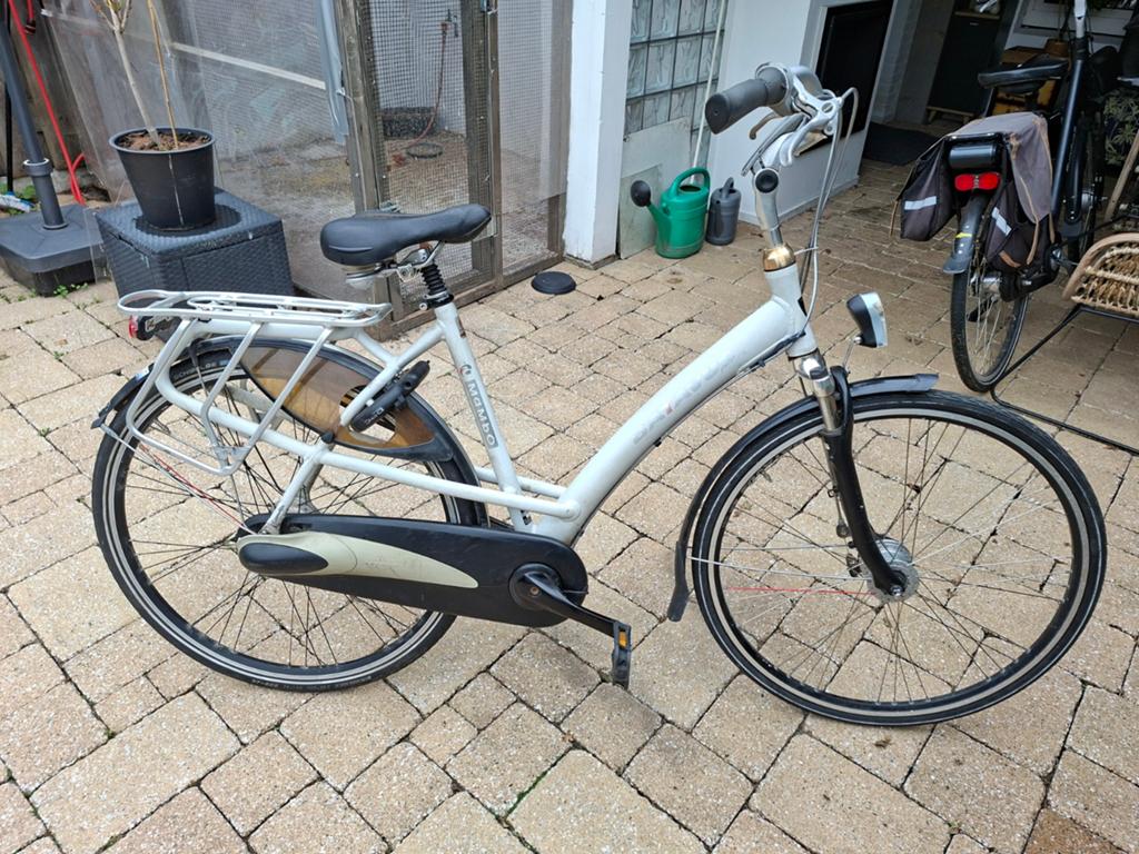 Zeer leuke en goede damesfiets batavus 7 versnellingen en li, Gebruikt, Versnellingen, Batavus, Ophalen of Verzenden