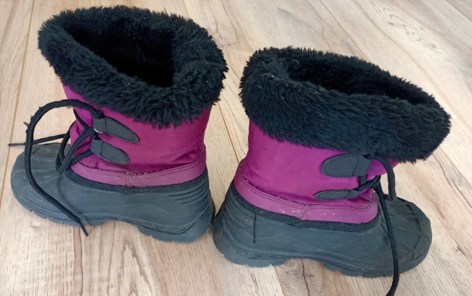 Warme paarse winterlaarzen maat 26/27 voor kinderen, Gebruikt, Jongen of Meisje, Canadian boot, Ophalen of Verzenden