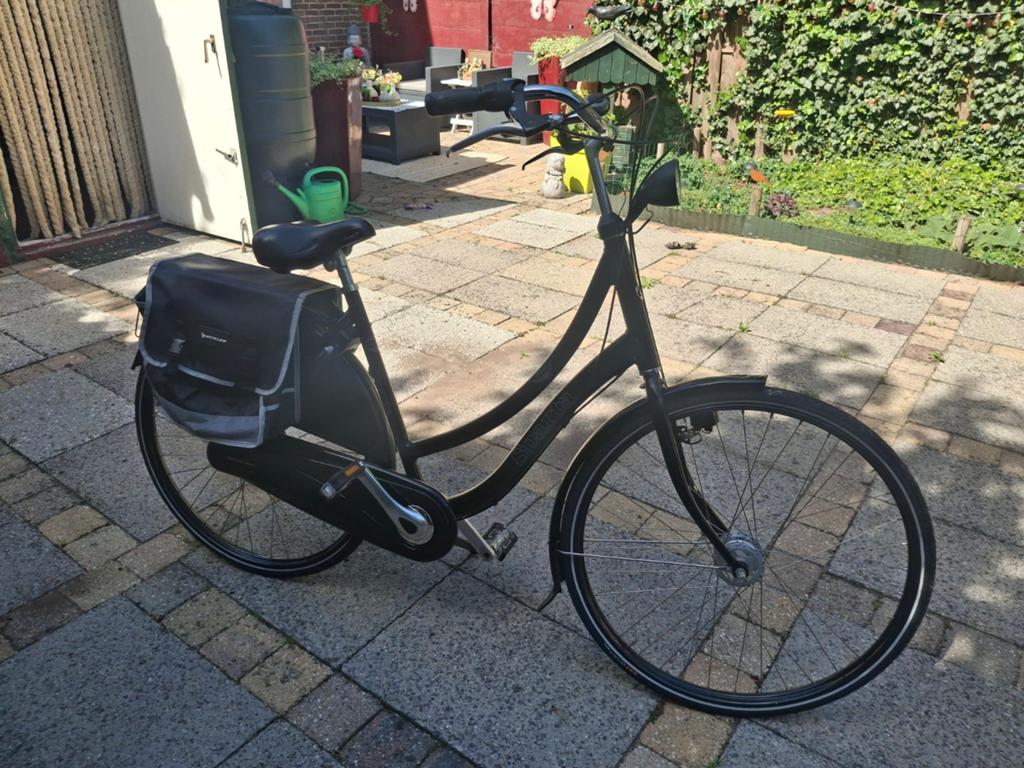 Mooie zwarte Stella omafiets, Ophalen, Velgrem, Stella, Handrem