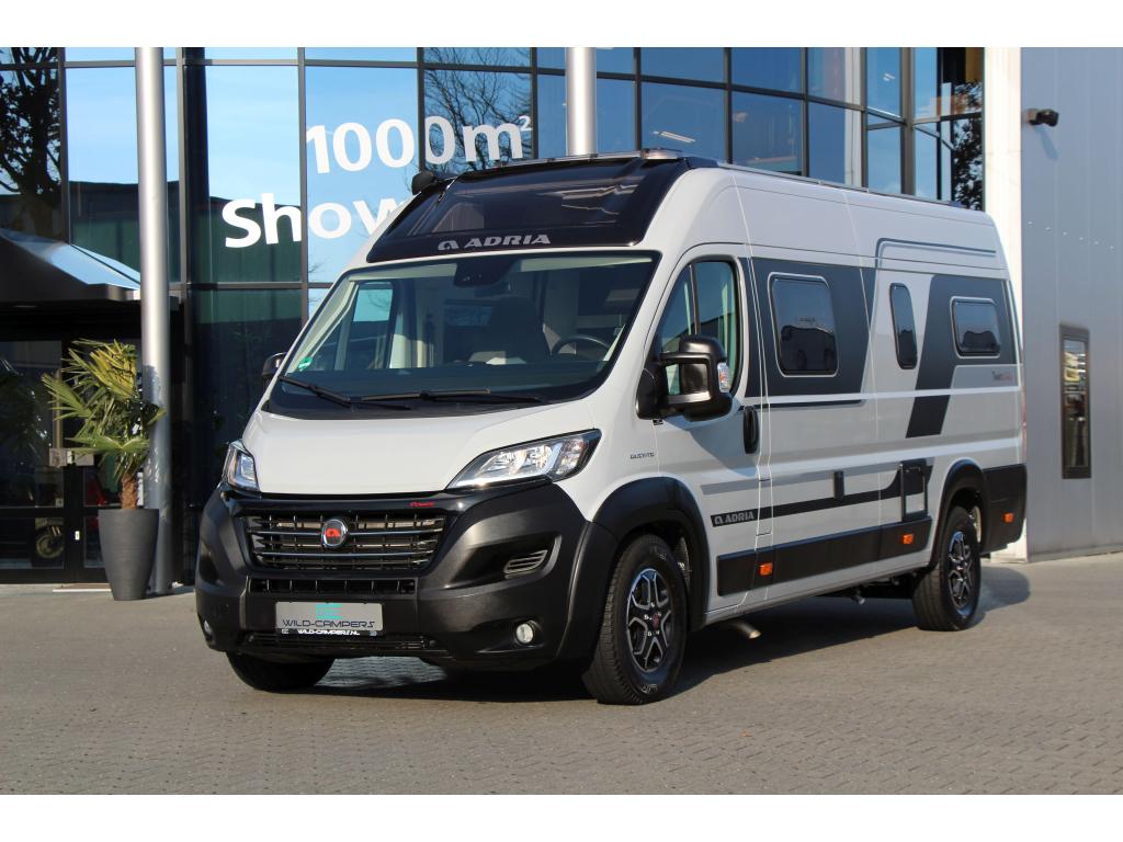 Adria Twin Supreme 640 SGX - 180PK AUT - HEFBED - XXL GARAGE, Caravans en Kamperen, Campers, Automaat, Buscamper of Camperbus