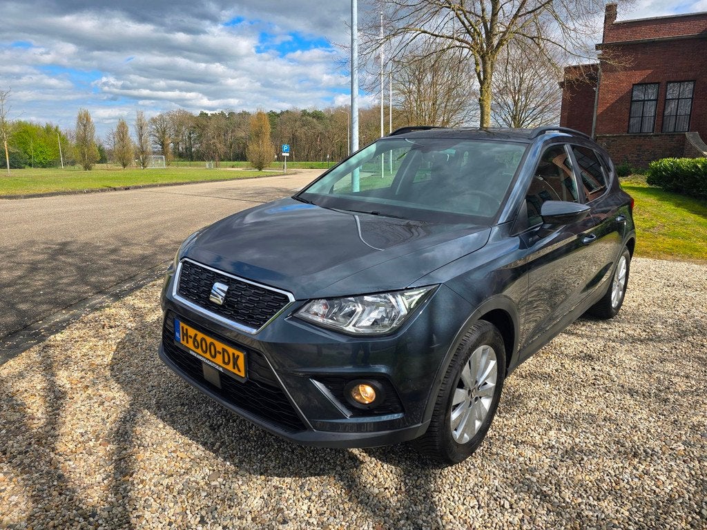 Seat Arona 1.0 TSI Style Business Intense, Auto's, Voorwielaandrijving, Automatische klimaatregeling, Gebruikt, 95 pk