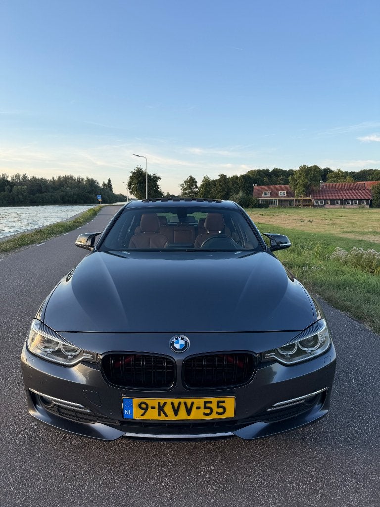 BMW 3-Serie 320i Efficientdynamics Edition 170pk 2013 Grijs, Auto's, BMW, 745 kg, Achterwielaandrijving, Euro 6, 4 cilinders
