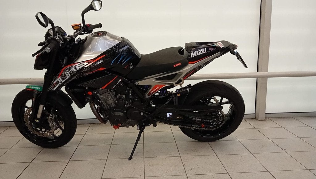 KTM 790 DUKE (bj 2019), Motoren, Motoren | KTM, Rue Baty d'Ernage Sauv. 10
5030  GEMBLOUX, BE, Bedrijf, Info@ktm.eu, Toermotor