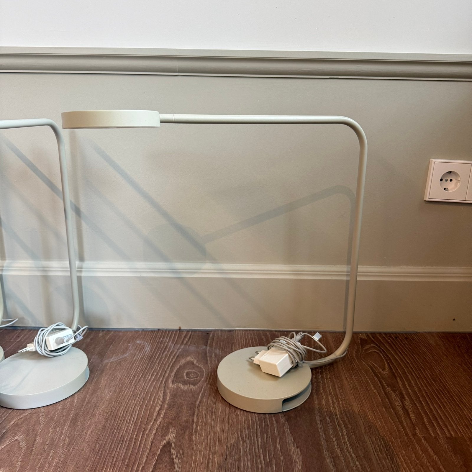 8x Ikea x Hay Ypperlig bureaulamp grijs, Ophalen, Bureaulamp, Gebruikt, LED verlichting