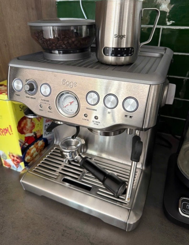 Sage barista express, Espresso apparaat, Zo goed als nieuw, 2 tot 4 kopjes, Afneembaar waterreservoir