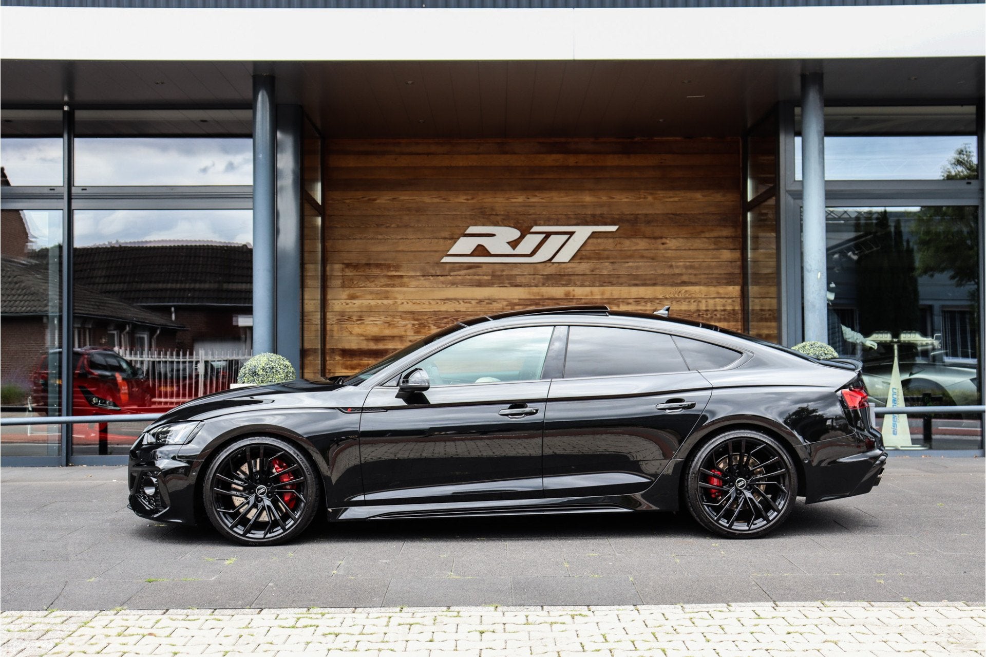 Audi RS5 2.9 Quattro *Sportstoel/RS leder/Matrix/360/Pano*, Auto's, Automaat, Dealer onderhouden, Zwart, 451 pk
