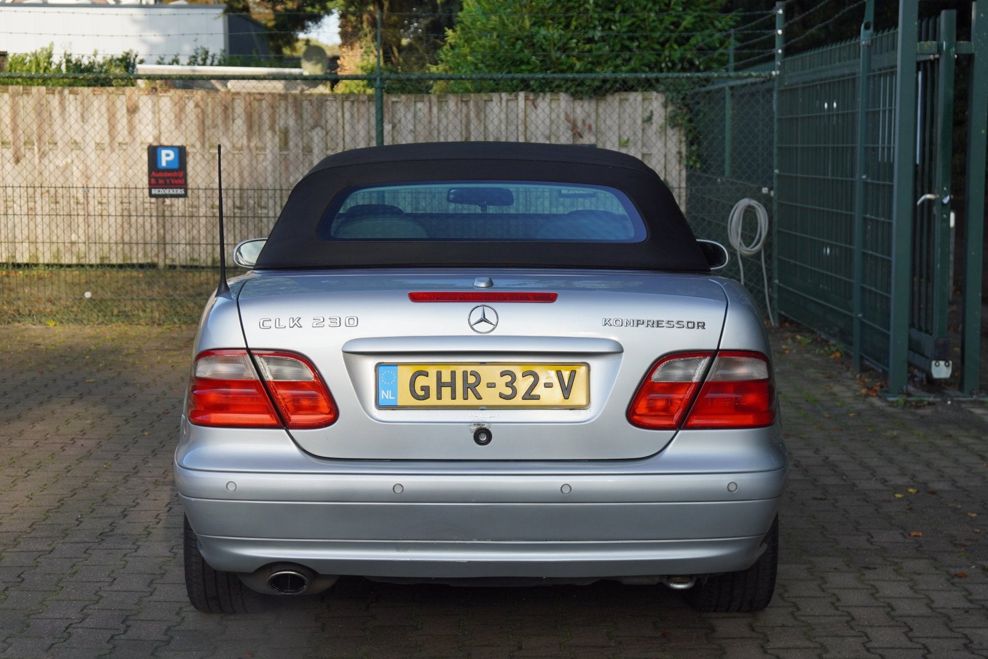 Mercedes-Benz CLK-klasse Cabrio 230 K AUT XENON LEDER PDC V/, Auto's, Automaat, Achterwielaandrijving, Gebruikt, Zwart