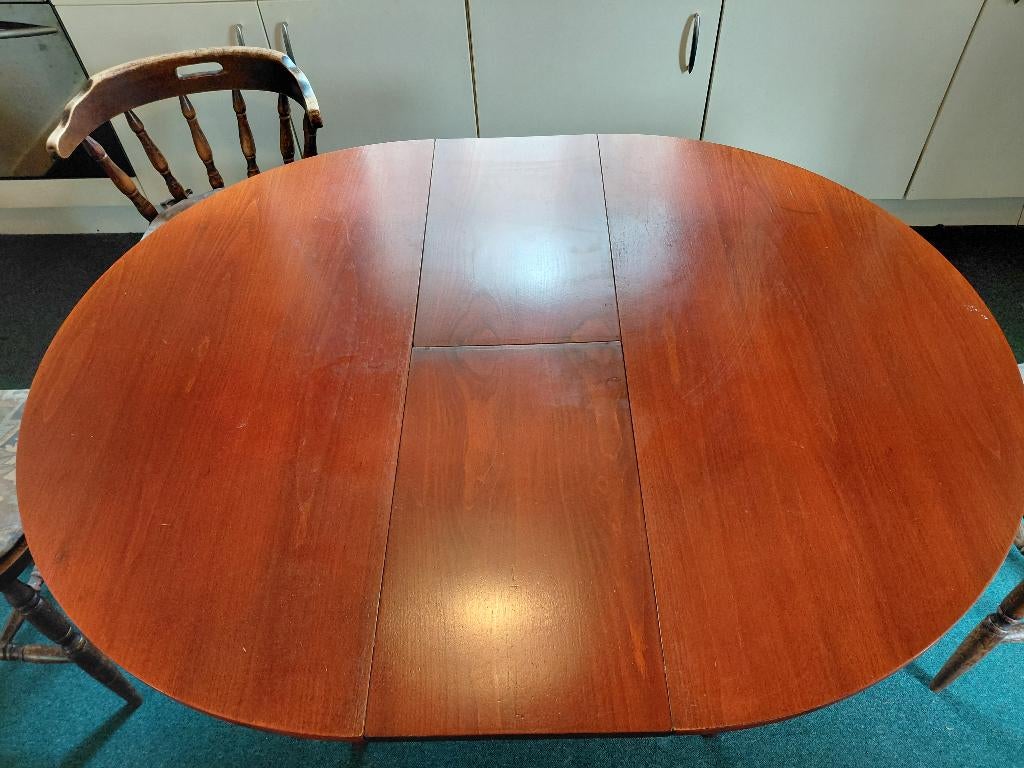 Keukentafel in- of uitklapbaar, rond of ovaal, Ophalen, Gebruikt, Vijf personen of meer, Ovaal